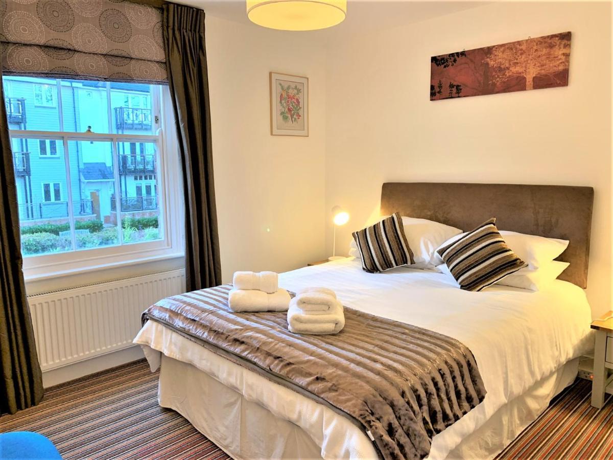 Riverside Channel5 "Holidays Homes In The Sun" Featured Central Canterbury Cottage With Free Parking Екстер'єр фото